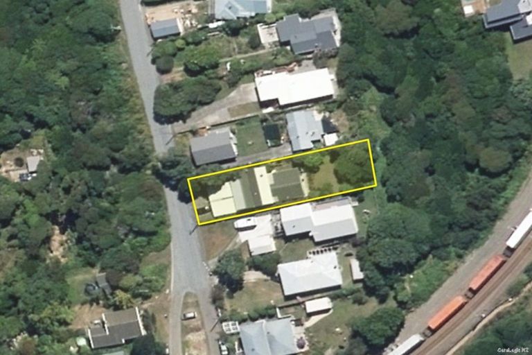 Photo of property in 9 Toenga Road, Pukerua Bay, 5026