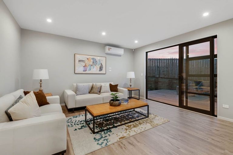 Photo of property in 129 Wainui Road, Silverdale, 0932