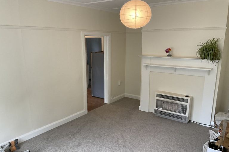 Photo of property in 215 Aro Street, Aro Valley, Wellington, 6021