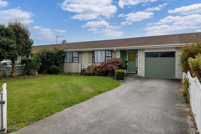 Photo of property in 36 Criterion Street, Bulls, 4818