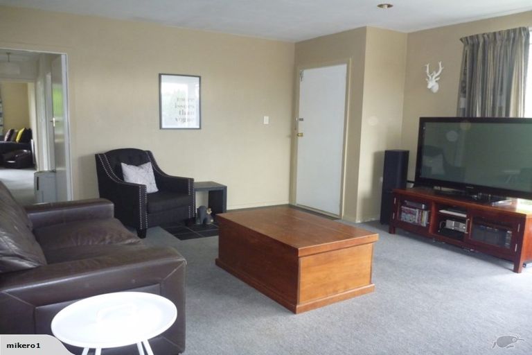 Photo of property in 58 Norrie Street, Redwood, Christchurch, 8051