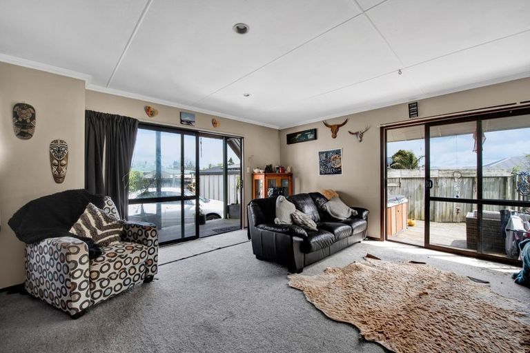 Photo of property in 27c Miro Street, Inglewood, 4330