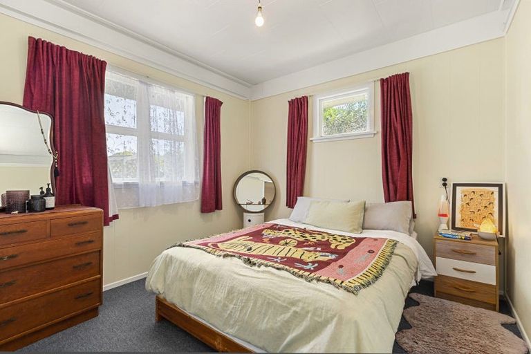 Photo of property in 8 Violet Street, Raglan, 3225
