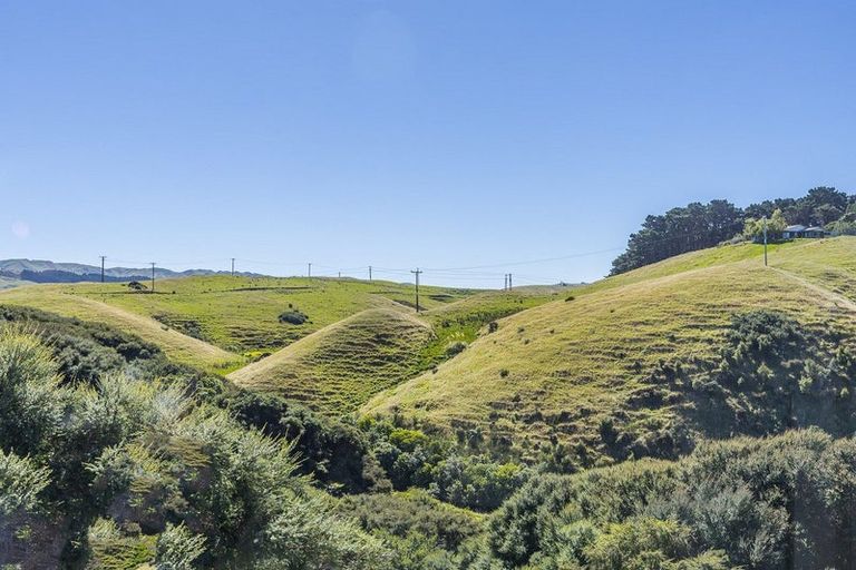 Photo of property in 62 Saint Ives Drive, Camborne, Porirua, 5026