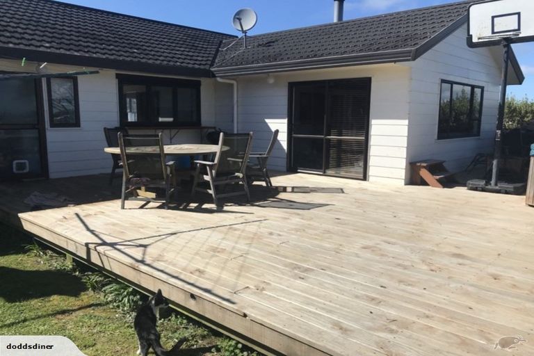 Photo of property in 17 Maraval Crescent, Grenada Village, Wellington, 6037