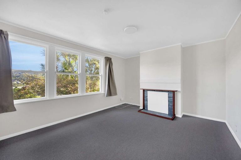 Photo of property in 8-10 Montgomery Avenue, Karori, Wellington, 6012