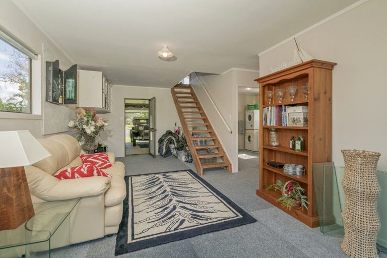 Photo of property in 37 Oyster Drive, Cooks Beach, Whitianga, 3591