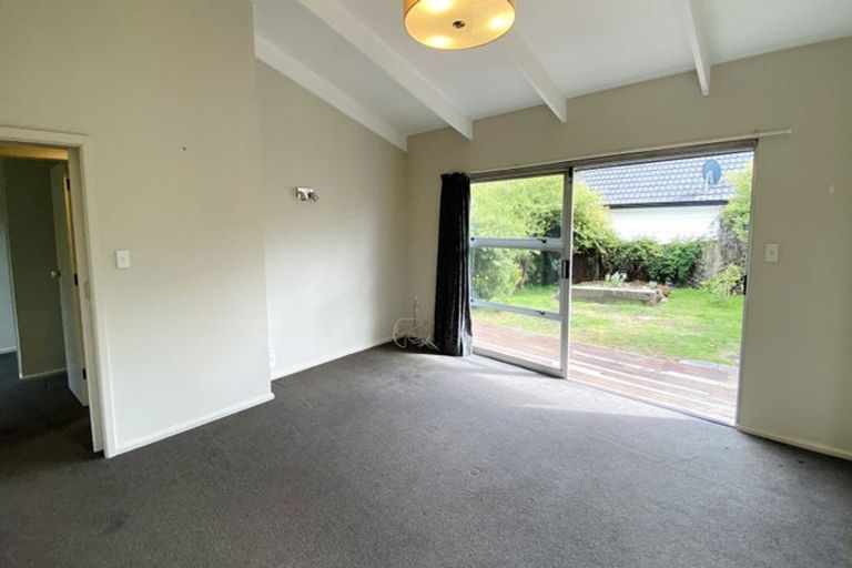 Photo of property in 1/16a Colenso Street, Sumner, Christchurch, 8081