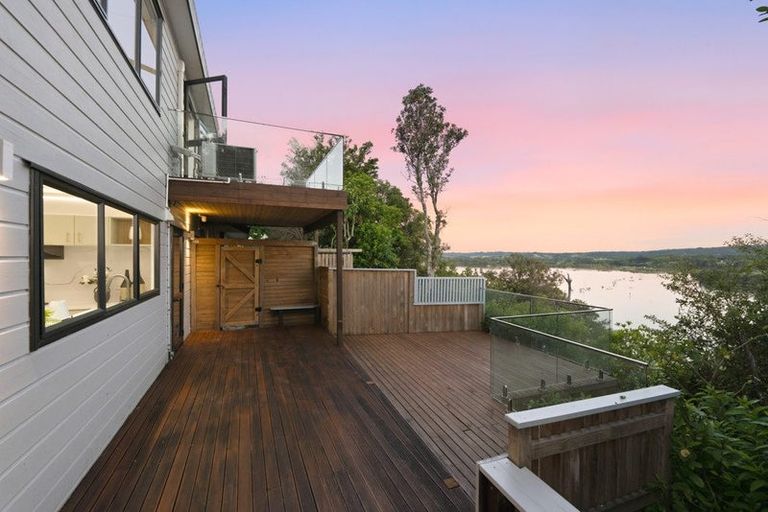 Photo of property in 45 Pohutukawa Avenue, Shelly Park, Auckland, 2014