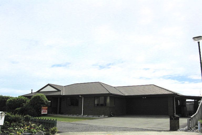 Photo of property in 6 Glover Place, Stoke, Nelson, 7011