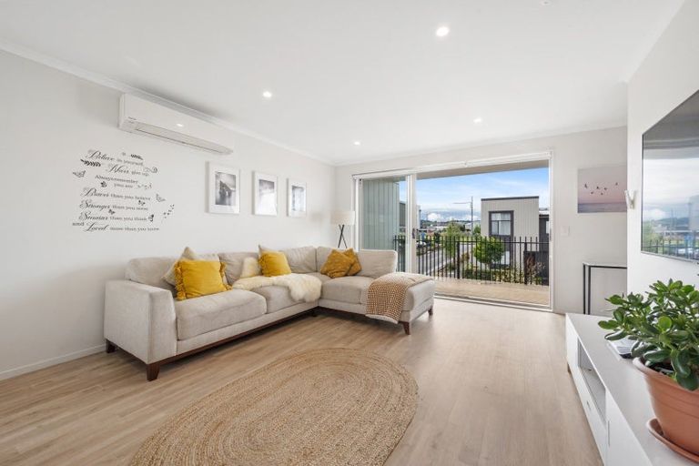 Photo of property in 22 Horo Road, Flat Bush, Auckland, 2019