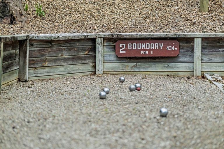 Photo of property in 1093 Glenbrook Road, Glenbrook, Waiuku, 2681