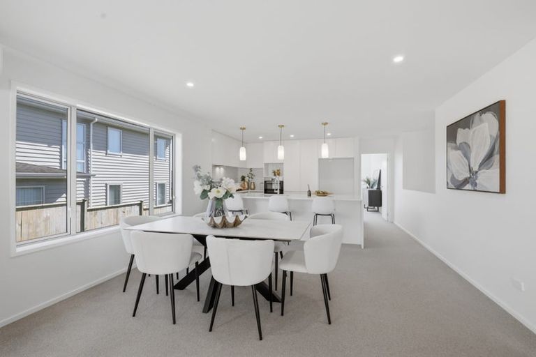 Photo of property in 39 Cilliers Drive, Silverdale, 0932