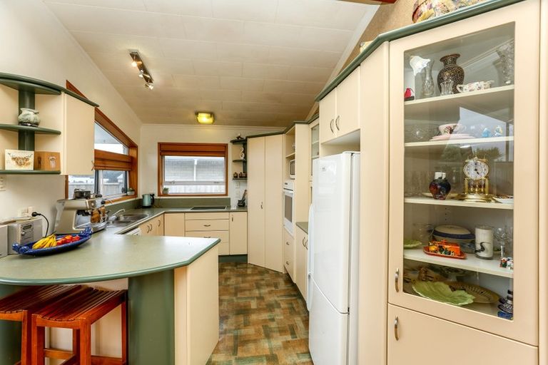 Photo of property in 7 Park Lane, Waitara, 4320