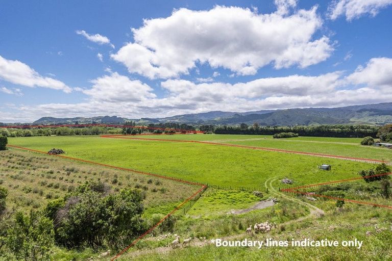 Photo of property in 165 Otaki Gorge Road, Hautere, 5582