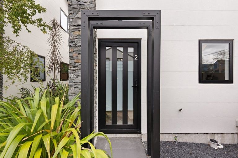 Photo of property in 2/41 Gracefield Avenue, Christchurch Central, Christchurch, 8013