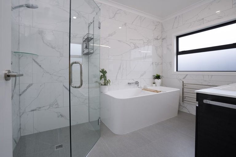 Photo of property in 15 Arihi Crescent, Frimley, Hastings, 4120