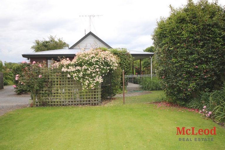 Photo of property in 12 Ferrier Place, Tinwald, Ashburton, 7700