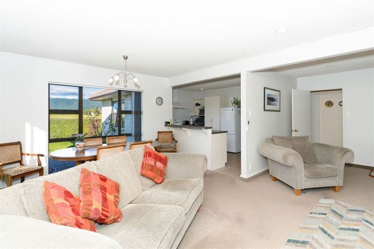 Photo of property in 13 Webb Avenue, Levin, 5510