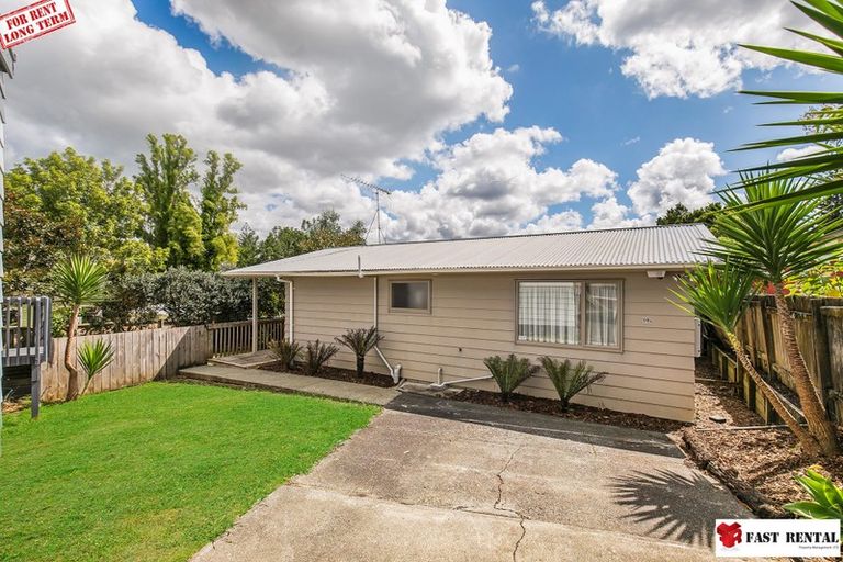 Photo of property in 2 Datura Place, Sunnynook, Auckland, 0620