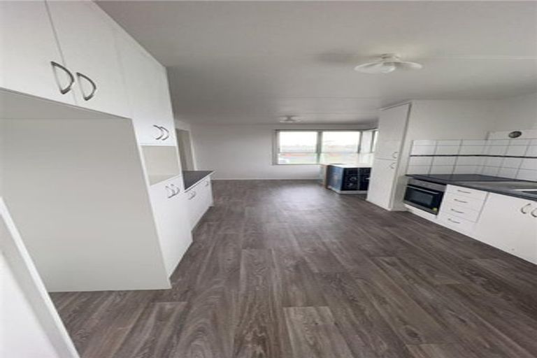Photo of property in 22 Wakelin Road, Mangere East, Auckland, 2024