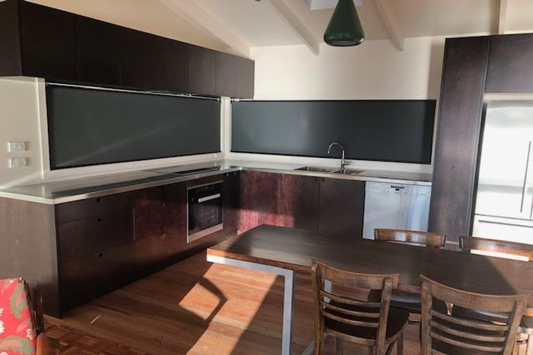 Photo of property in 725 Marine Drive, Eastbourne, Lower Hutt, 5013