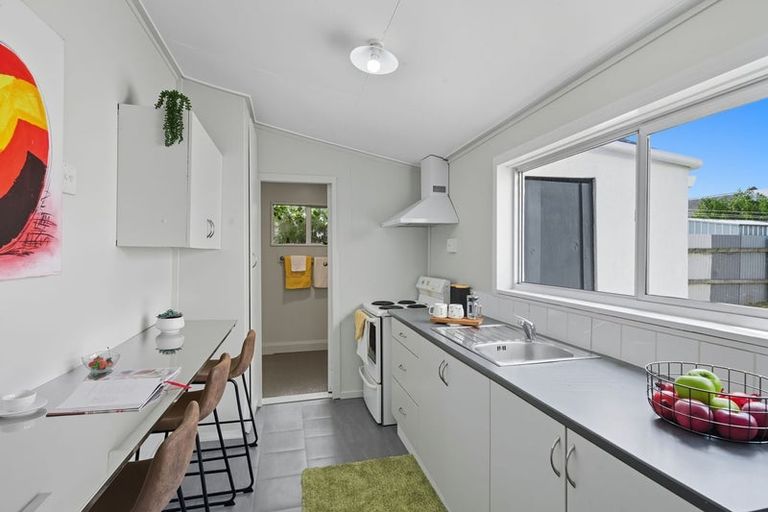 Photo of property in 12 Osmond Street, South Dunedin, Dunedin, 9012