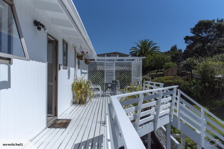 Photo of property in 4 Deeming Road, Okiato, Russell, 0272