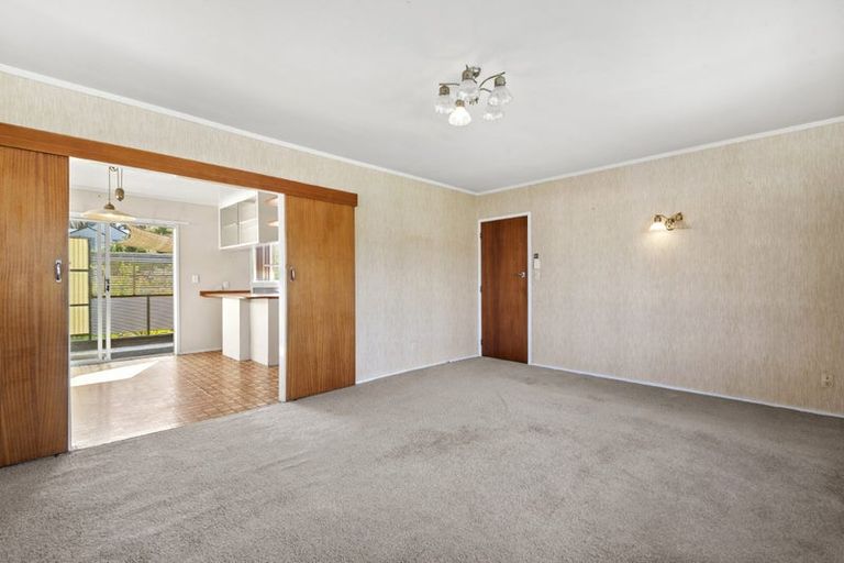 Photo of property in 6 Bellcroft Place, Belmont, Auckland, 0622
