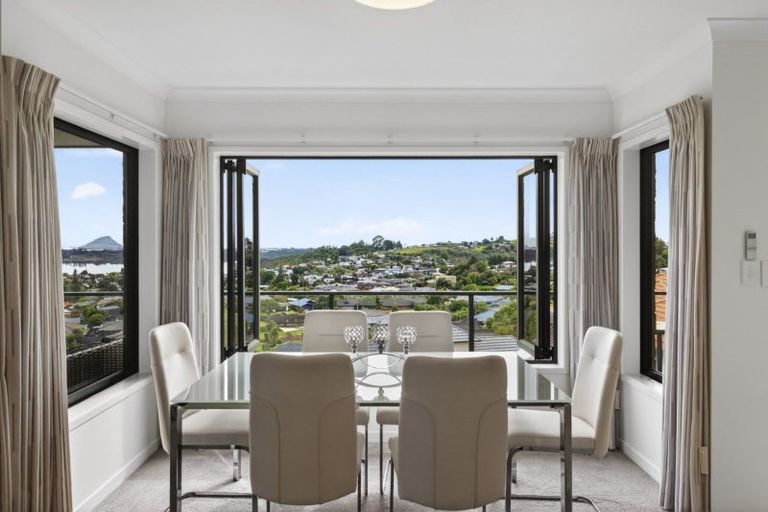 Photo of property in 25 Aurora Avenue, Welcome Bay, Tauranga, 3112