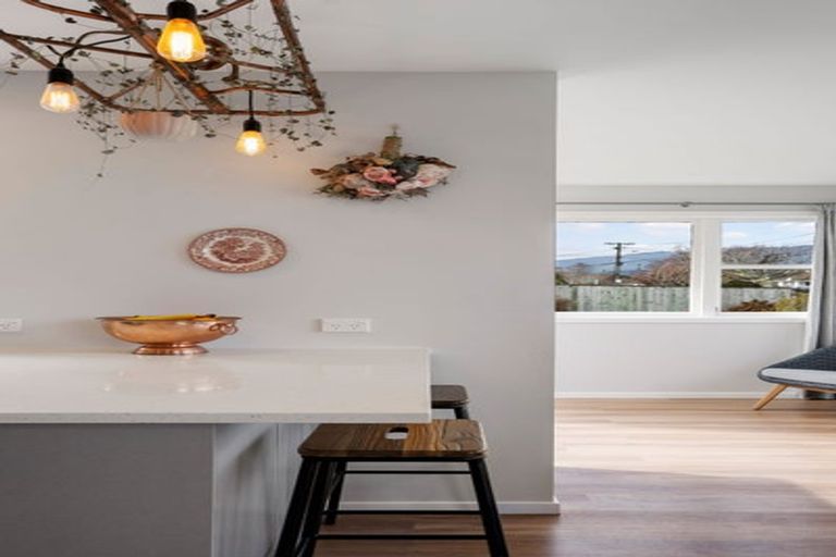 Photo of property in 89 Fraser Crescent, Elderslea, Upper Hutt, 5018