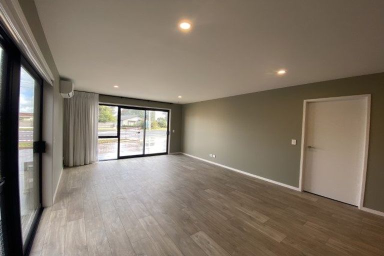 Photo of property in 277 Tukapa Street, Hurdon, New Plymouth, 4310