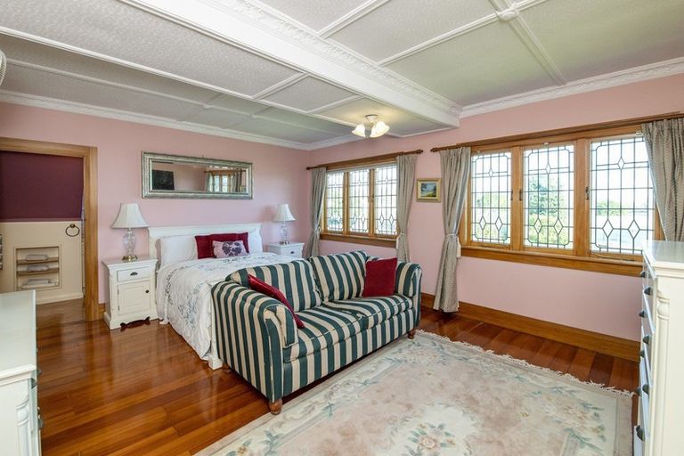 Photo of property in 58 Queen Street West, Levin, 5510