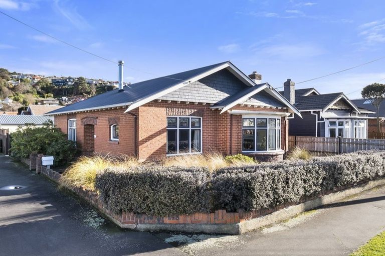 Photo of property in 262 Macandrew Road, Forbury, Dunedin, 9012