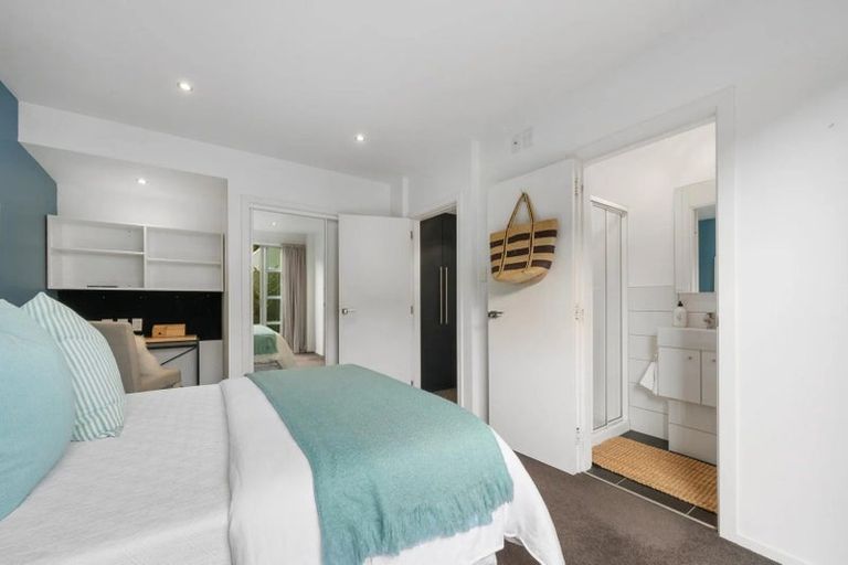 Photo of property in 1/5 Whareora Terrace, Cashmere, Christchurch, 8022