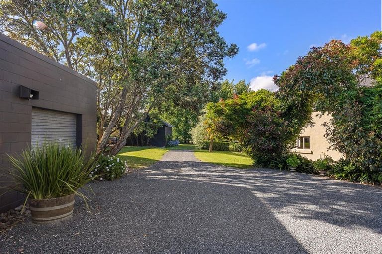 Photo of property in 5 Dysart Lane, Kumeu, 0891