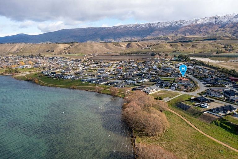 Photo of property in 56 Missy Crescent, Mount Pisa, Cromwell, 9383