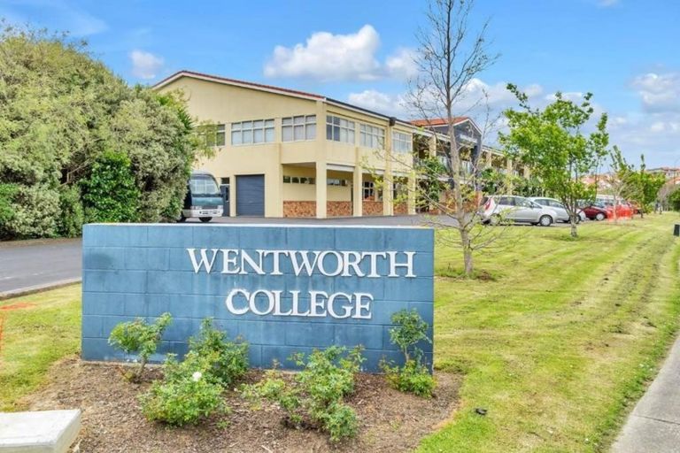 Photo of property in 108 Parkview Drive, Gulf Harbour, Whangaparaoa, 0930