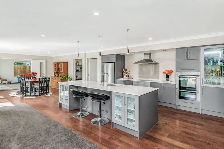 Photo of property in 30 Sunnyside Road, Coatesville, 0793