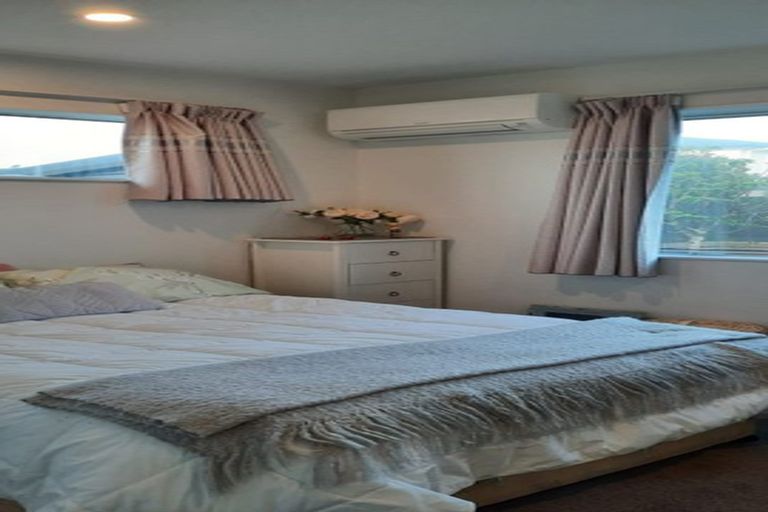 Photo of property in 16 Orchard Terrace, Riverhead, 0820