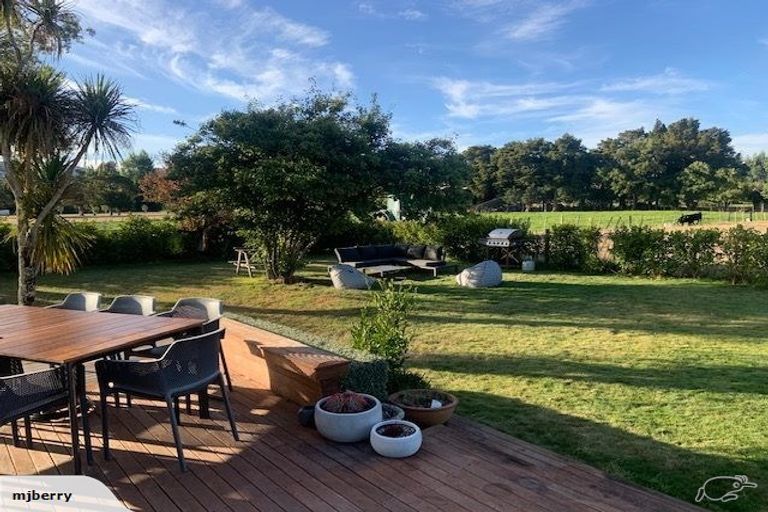 Photo of property in 236 Wood Street, Woodside, Greytown, 5794