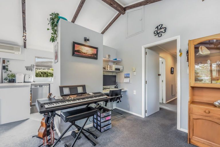 Photo of property in 103a Milton Terrace, Picton, 7220