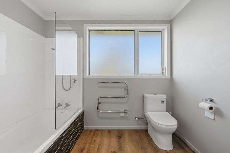 Photo of property in 6 Rothesay Place, Rockdale, Invercargill, 9812
