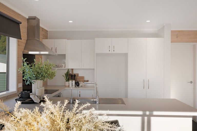 Photo of property in 92a Links Avenue, Mount Maunganui, 3116