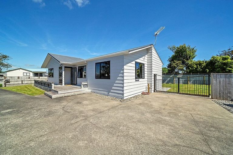 Photo of property in 37 Tawa Street, Hawera, 4610