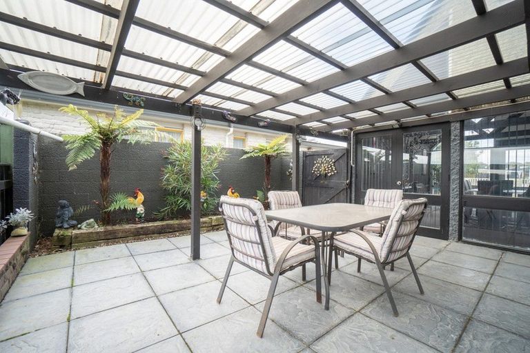 Photo of property in 111 Benmore Avenue, Cloverlea, Palmerston North, 4412