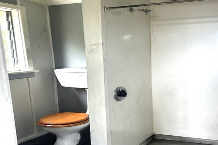 Photo of property in 8 School Road, Kakanui, Oamaru, 9495