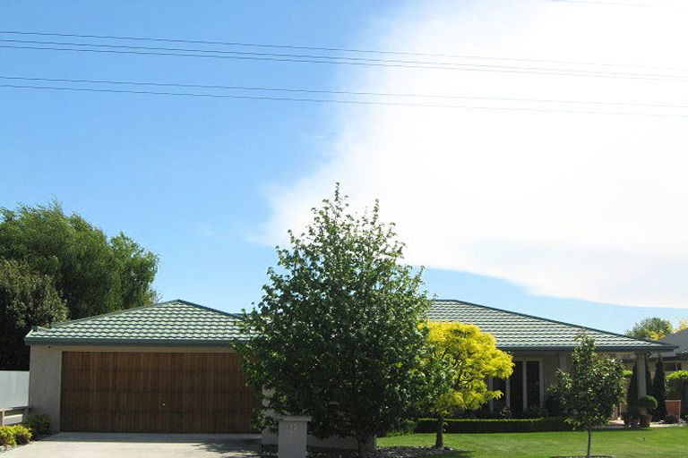 Photo of property in 12 Battys Road, Springlands, Blenheim, 7201