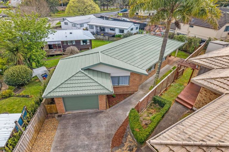 Photo of property in 6a Reynolds Road, Pukekohe, 2120