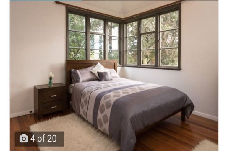 Photo of property in 29 Sidlaw Street, Strathmore Park, Wellington, 6022